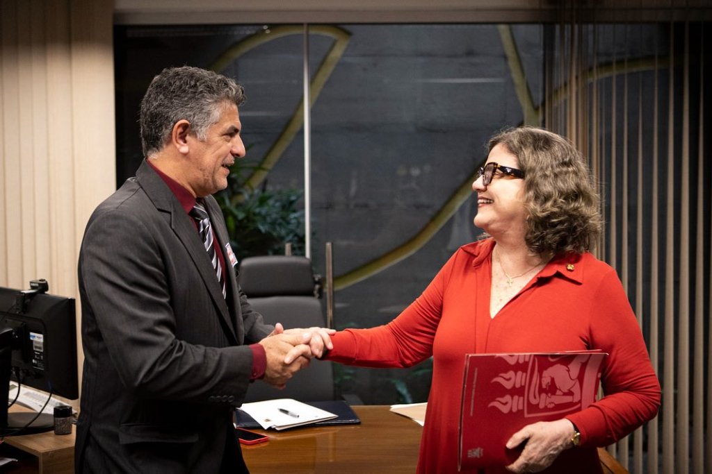 Parceria pela educação